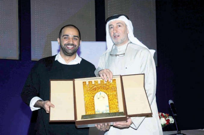 سالم حمادة مكرما حمد قلم ﻿