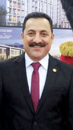 وليد صقر ﻿