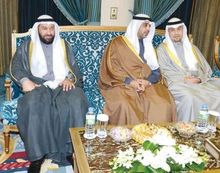 الوزراء انس الصالح والشيخ محمد العبدالله ود علي العمير﻿