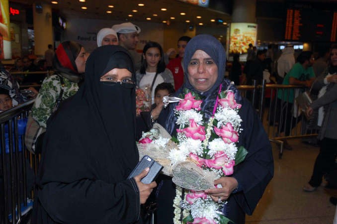 غنيمة السنان ومنيرة السنان