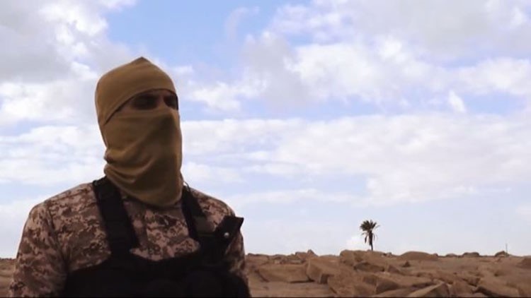 صحيفة تكشف رد البغدادي على ضربات الجيش المصري.. وصورة "نخلة" تكشف الكذب الداعشي بفيديو الذبح