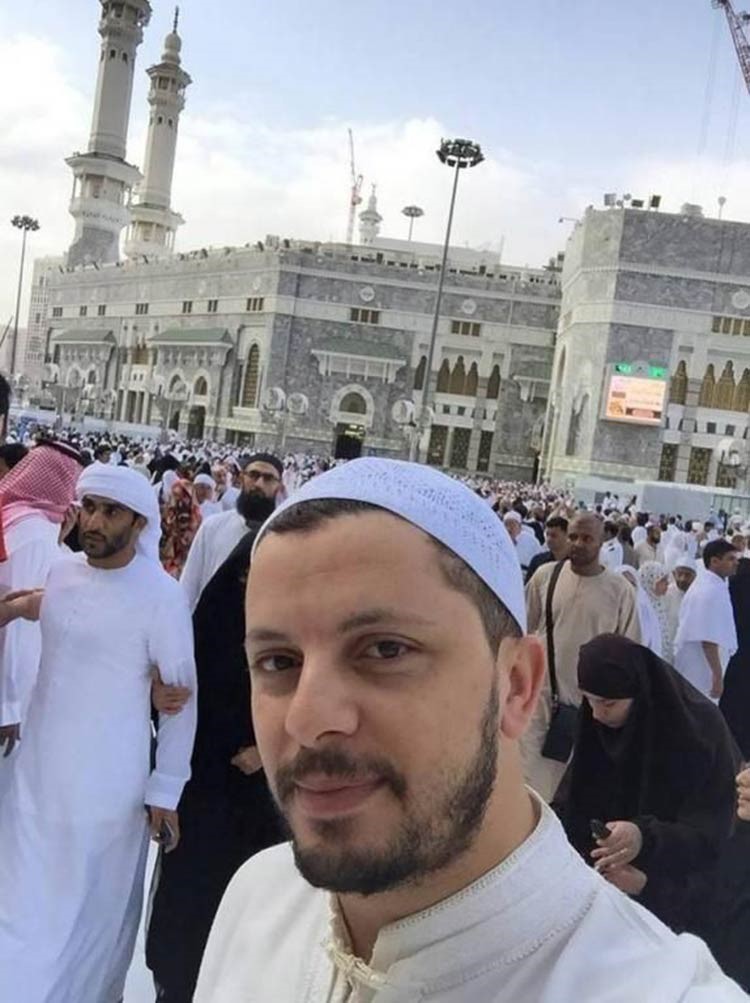 حاتم عمور