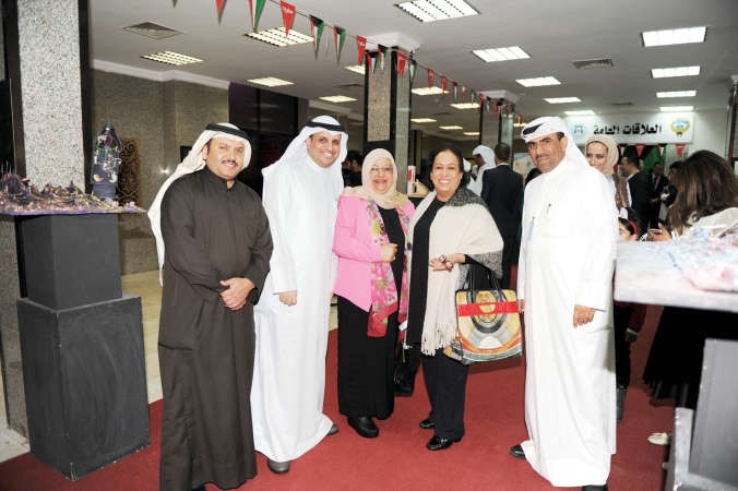 الفنانة القديرة حياة الفهد وكاملة العياد ودراجح المطيري والزميل مفرح الشمري﻿