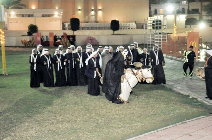 فرقة الوادي الكويتية امتعت الحضور﻿