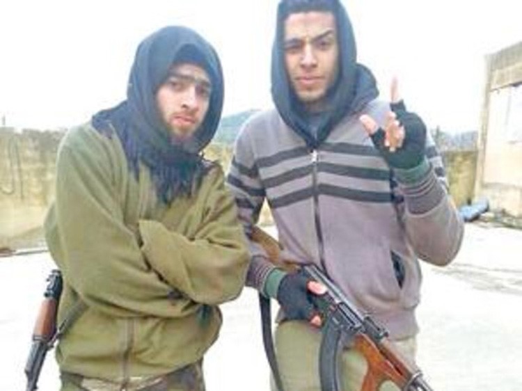 صورة للغندور مع اسلام يكن في سوريا