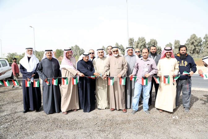 وليد خاجة يفتتح المحطة بحضور الدماك والظفيري والوطري والهاشم