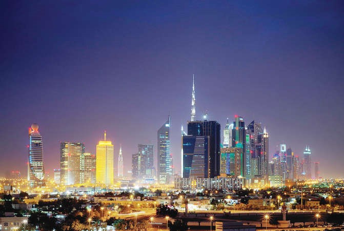 القروض لقطاع شركات الاستثمار تتراجع لمستويات 2006
