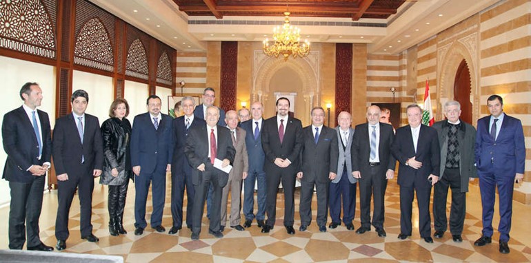 الرئيس سعد الحريري مستقبلا مجلس نقابة الصحافة برئاسة النقيب عوني الكعكي في بيت الوسطمحمود الطويل
