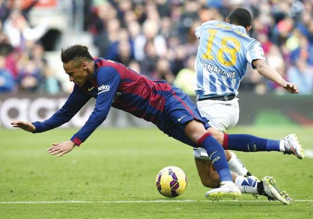 نجم برشلونة نيمار لم يقدم المستوى المطلوب منه في المباراة