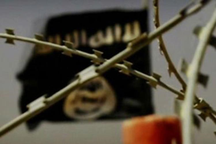 هكذا تعامل الأمن السعودي مع 8 داعشيات