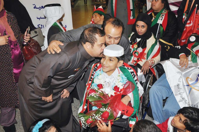 مشعل البدر ومحمد الحجي وعدد من ذوي الاحتياجات يرحبون بغانم المفتاح