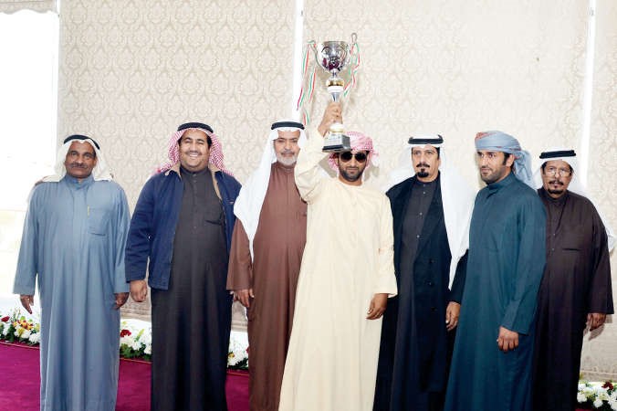 الامارات ظفرت بالكؤوس 