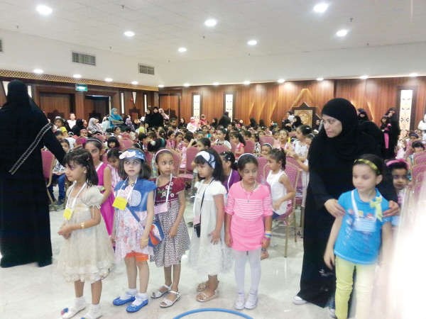 اهتمام بالغ بالتلاميذ في مدارس النجاة