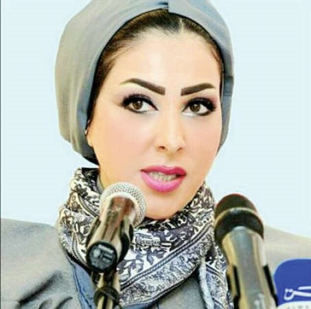 خديجة اشكناني	﻿
