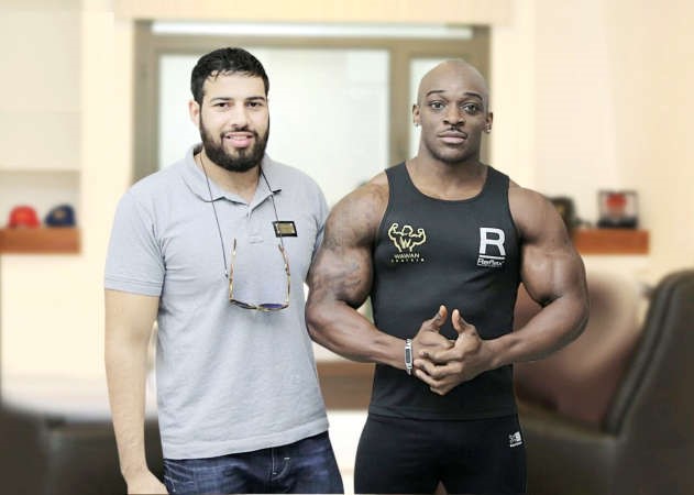 عادل واوان مع بطل عالمي ﻿