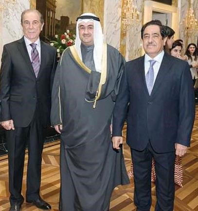 السفير محمد صادق معرفي مستقبلا الضيوف﻿