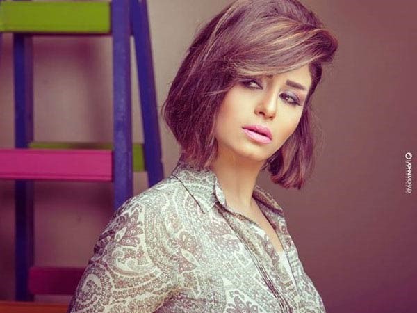 بالصور.. لوك منة فضالي الجديد يحدث انقساماً بين جمهورها