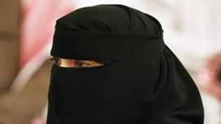 طلاق فتاة سعودية بالرياض بسبب وزنها الزائد 