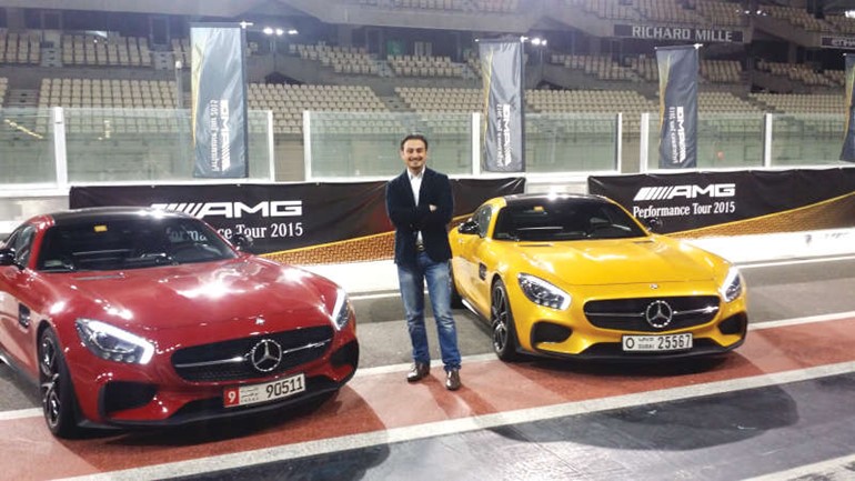 الزميل عبدالرحمن خالد بين طرازي مرسيدس AMG GT S