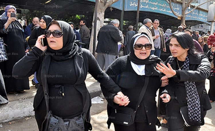بالفيديو والصور.. نجوم الفن في جنازة غسان مطر 