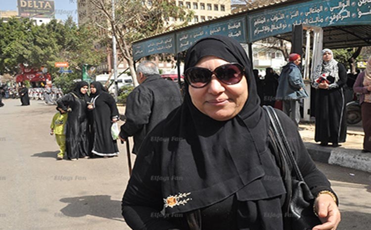 بالفيديو والصور.. نجوم الفن في جنازة غسان مطر 