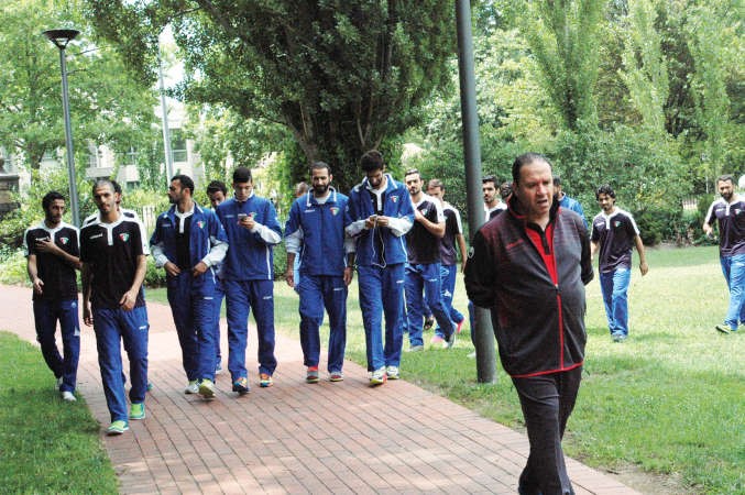 المدرب التونسي نبيل معلول يقود تدريب الازرق اليوم	﻿