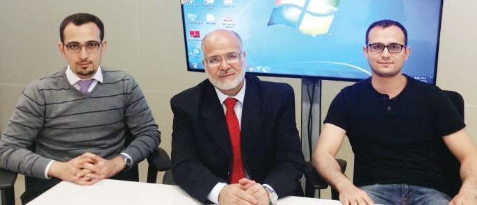 د يوسف شدوح متوسطا نجليه خالد وعمر﻿