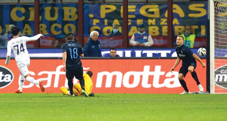 فيورنتينا يتجاوز إنتر ميلان بـ«صلاح»