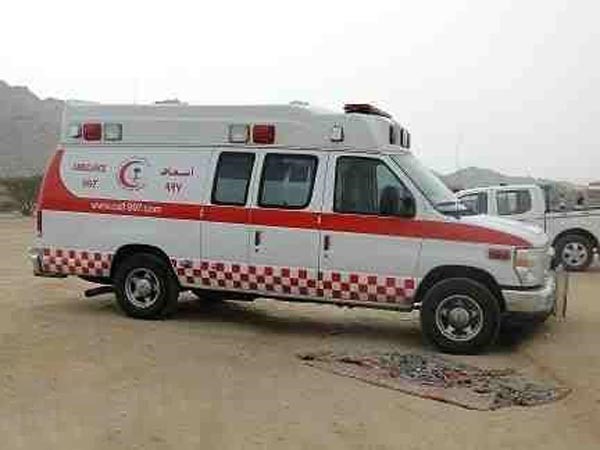 سقوط سعودية من الطابق الثاني خلال محاولتها النزول بحبل من سطح منزلها لإنقاذ طفلها