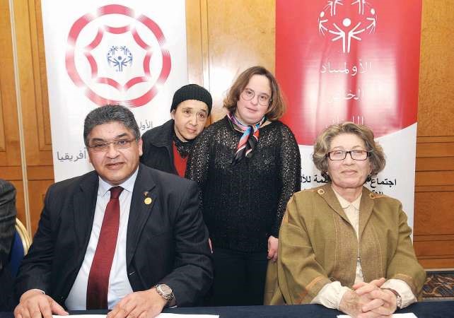 مايمن عبدالوهاب خلال الاجتماع 