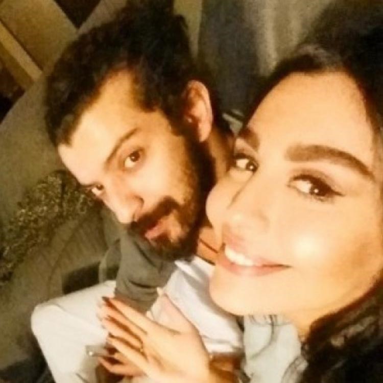 بالصور.. ممثل سعودي يخرج عن صمته ويتحدث عن زواجه بفنانة لبنانية بعد اخفائه لمدة عامين