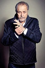 محمود عبدالعزيز