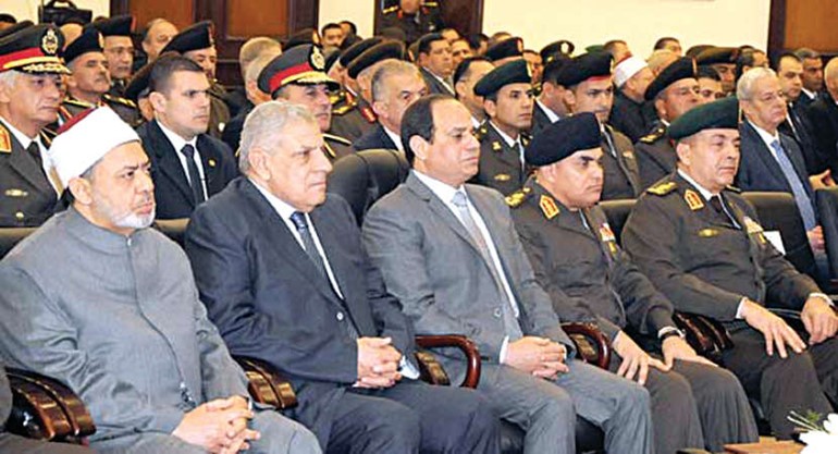 الرئيس المصري عبد الفتاح السيسي خلال حضوره افتتاحالمشاريع الخدميةامس	 بوابة الاهرام ﻿