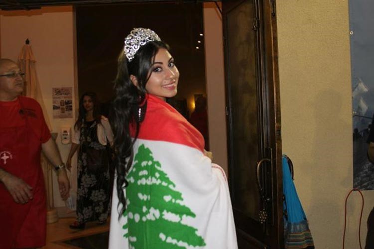 بالصور.. ملكة جمال العرب في أميركا بإطلالات تستحق أن تقلديها