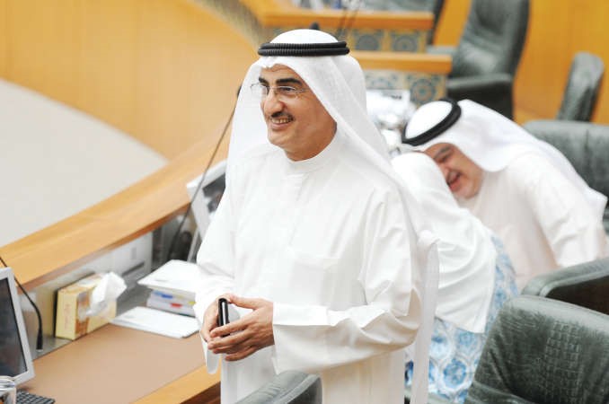  وزير الاشغال معبدالعزيز الابراهيم
