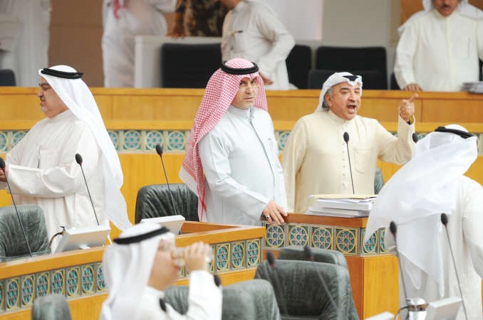 دعبدالحميد دشتي وعبدالله التميمي
