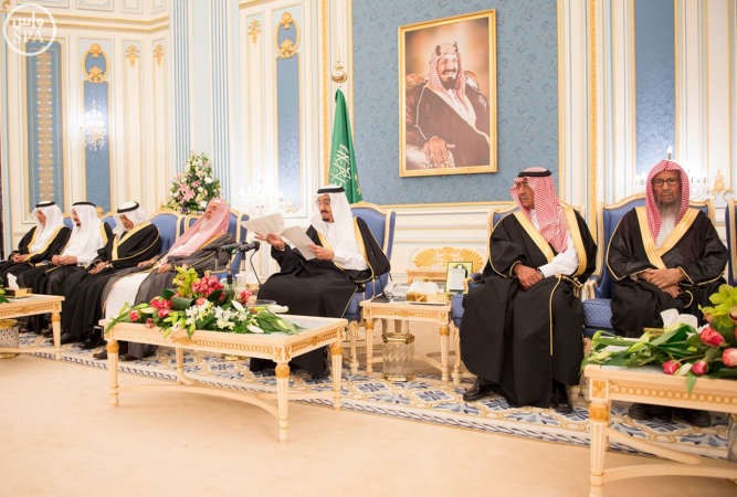 خادم الحرمين الشريفين الملك سلمان بن عبد العزيز خلال القاء خطابه امس واس ﻿
