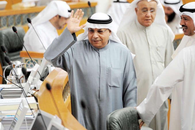 وزير الدفاع الشيخ خالد الجراح
