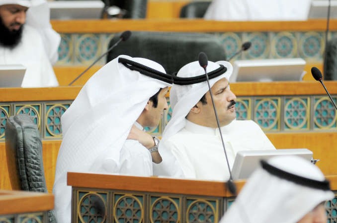 عبدالله العدواني ودمنصور الظفيري