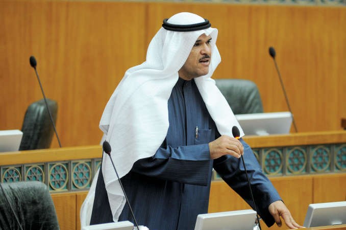 وزير الاعلام الشيخ سلمان الحمود