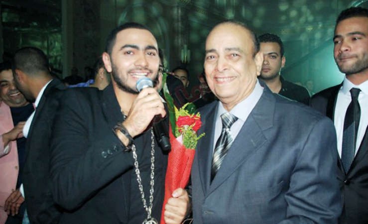 تامر حسني ووالده﻿