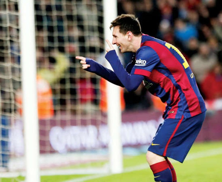 برشلونة لتأكيد صدارته أمام ايبار