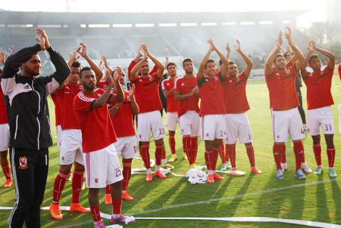 لاعبو الاهلي يسعون الى اسعاد جماهيرهم في دوري ابطال افريقيا