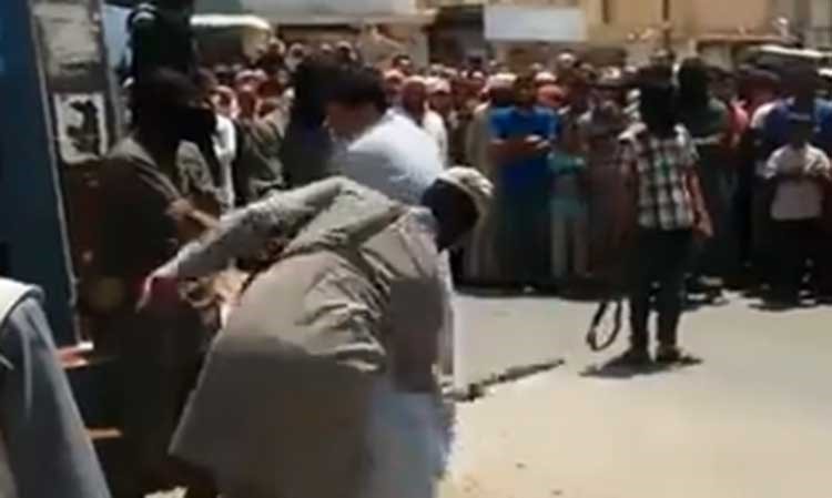 داعش تجلد المدرسين "الخصوصيين" في ريف الرقة