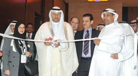 دعلي العبيدي ودايمن المطوع خلال افتتاح المؤتمر 