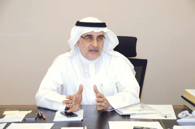 النائب احمد لاري