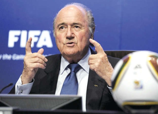بلاتر ومساعيه لمونديال 2022﻿