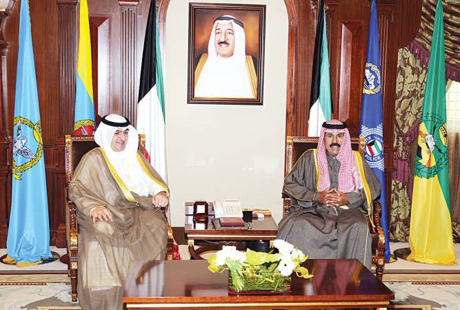 سمو ولي العهد الشيخ نواف الاحمد مستقبلا ياسر ابل