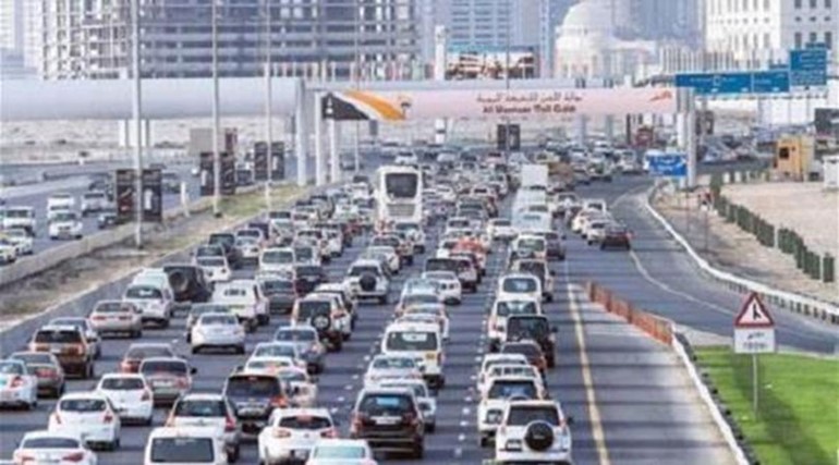 دبي تتصدر العالم بعدد المركبات بالنسبة للسكان