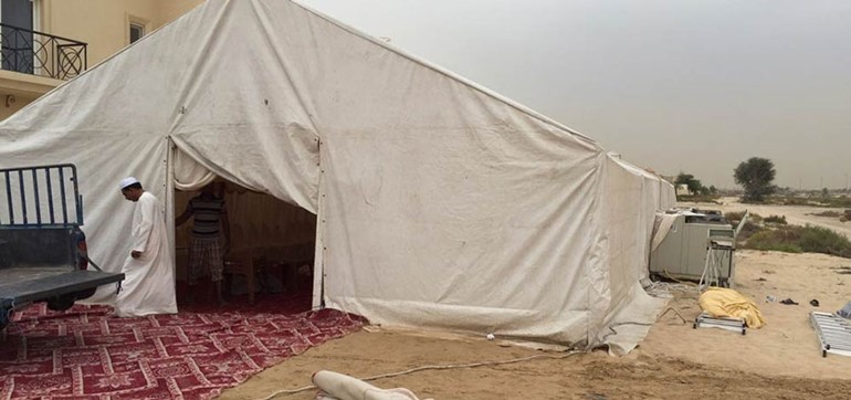 بالصور.. مقتل شاب اماراتي طعناً بالسيوف والسوائل الحارقة 